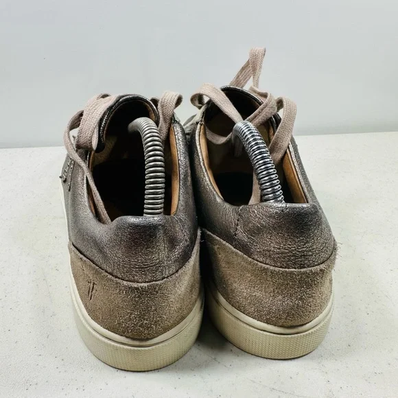FRYE Metallic Ivy Logo Patch Women Studded Sneakers Size8,5 RARE - Picture 4 of 7